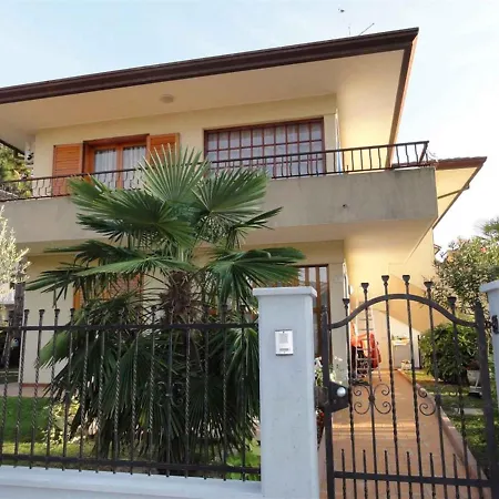 Apartment In 38308 Bibione